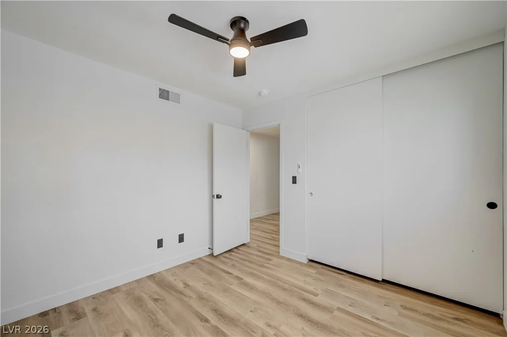 3846 Valley Meadow, Las Vegas, NV 89120
