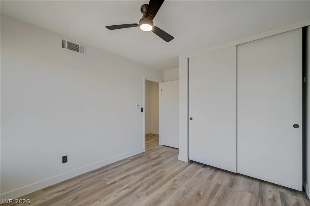3846 Valley Meadow, Las Vegas, NV 89120