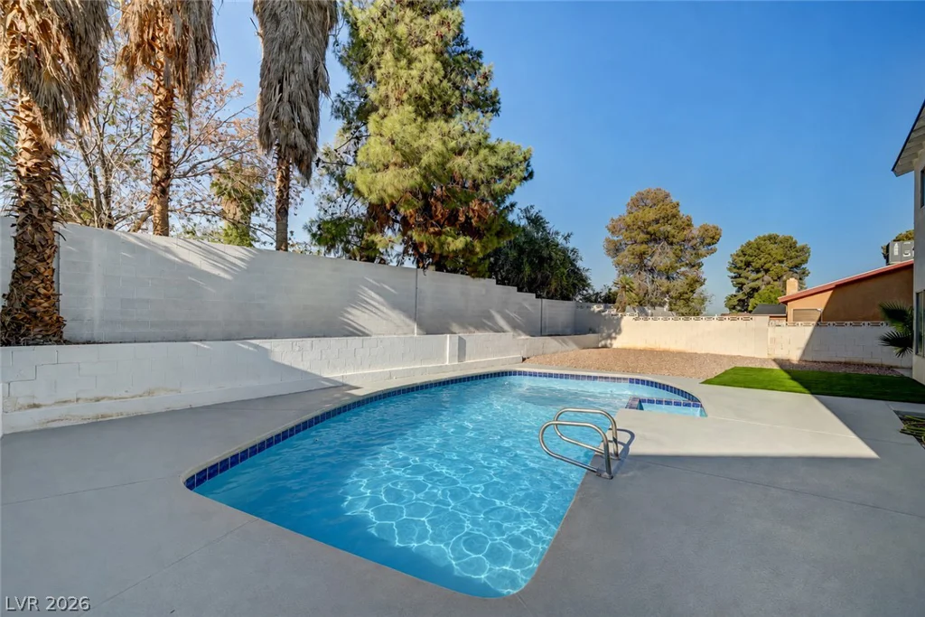 3846 Valley Meadow, Las Vegas, NV 89120