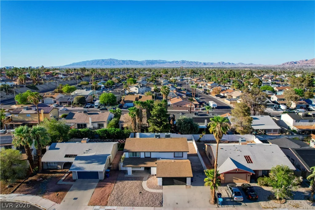 3846 Valley Meadow, Las Vegas, NV 89120