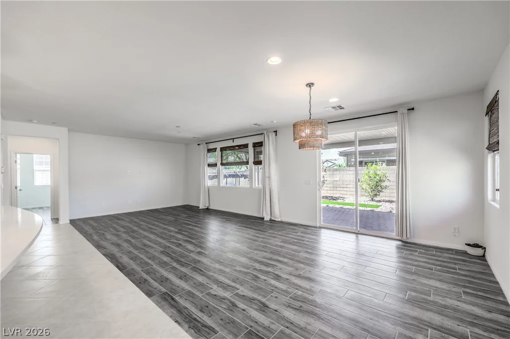 605 Cadence Vista, Henderson, NV 89011