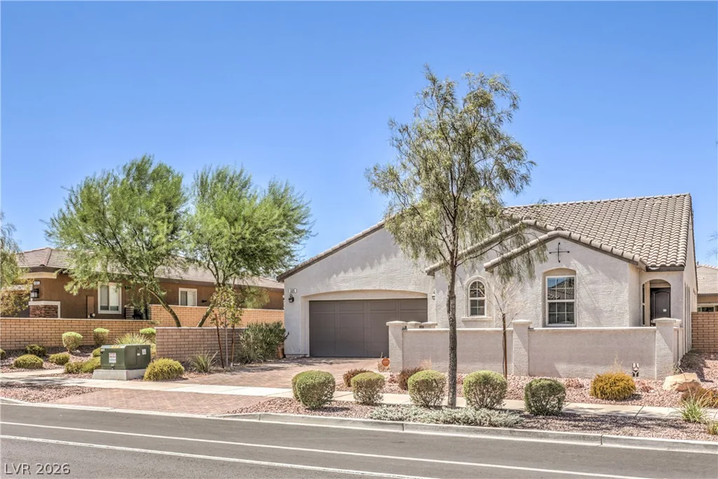 605 Cadence Vista, Henderson, NV 89011