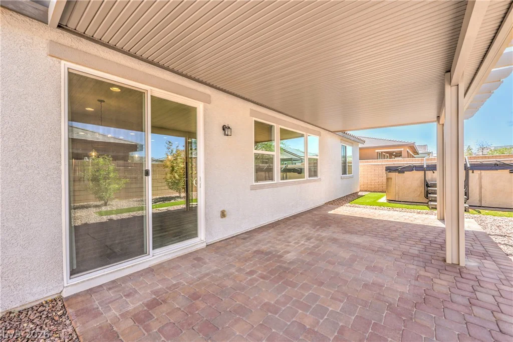 605 Cadence Vista, Henderson, NV 89011