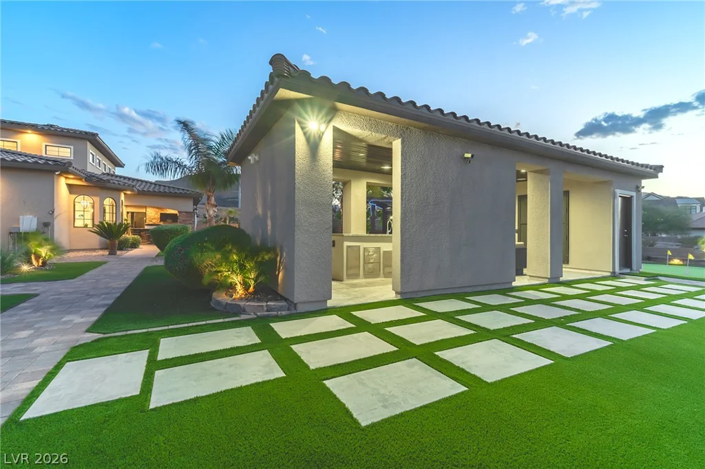 240 San Salvador, Henderson, NV 89002