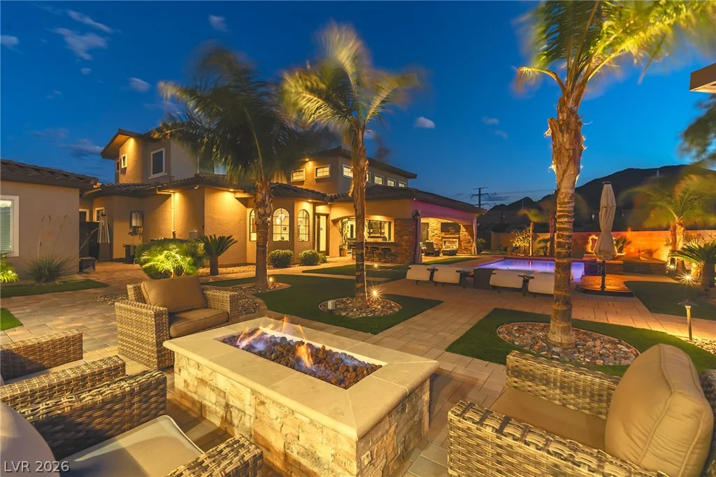 240 San Salvador, Henderson, NV 89002