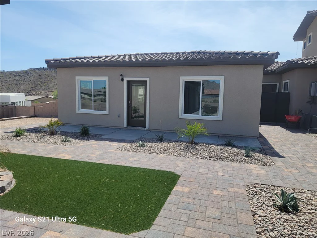 240 San Salvador, Henderson, NV 89002