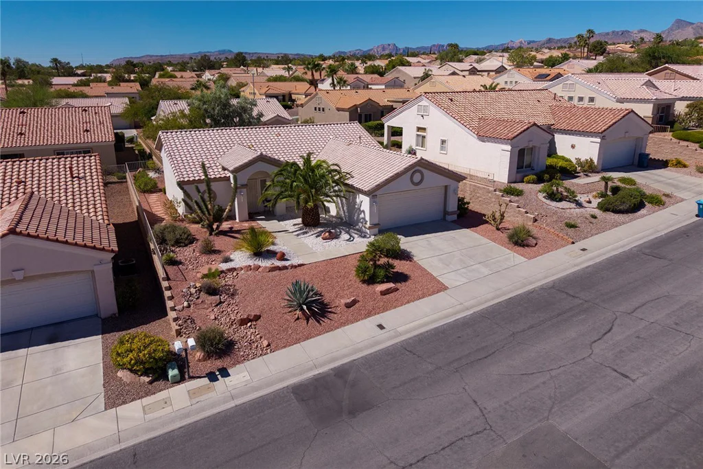 10313 Willamette, Las Vegas, NV 89134