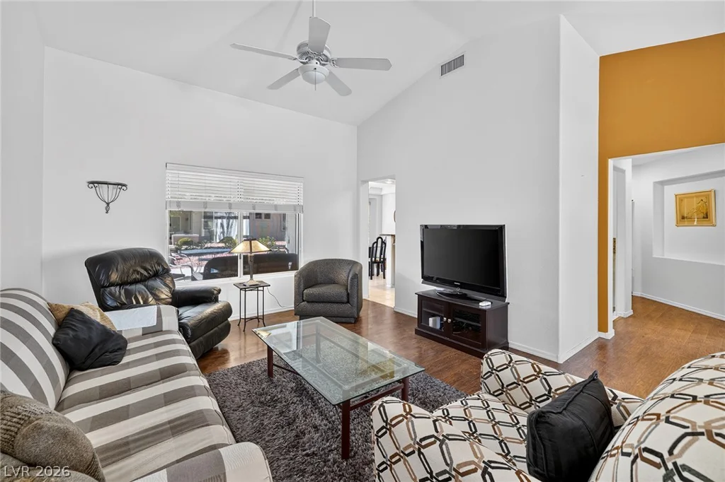 10313 Willamette, Las Vegas, NV 89134