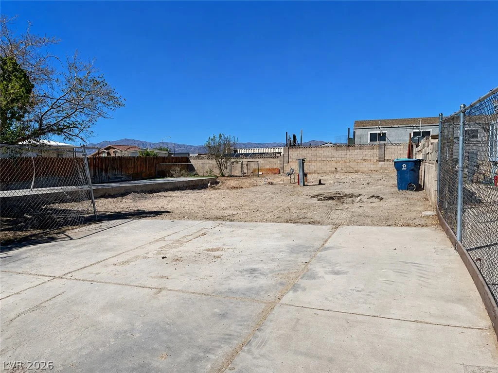 6196 Castlemont, Las Vegas, NV 89156