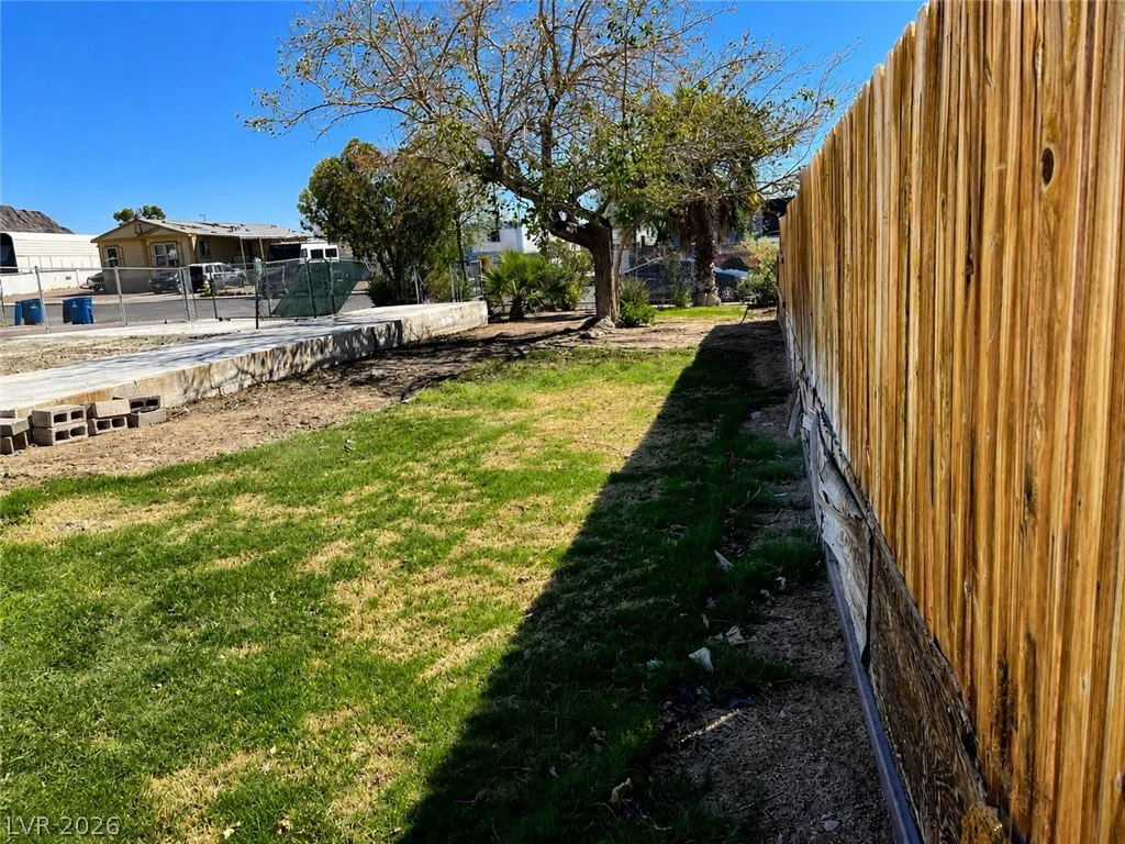 6196 Castlemont, Las Vegas, NV 89156