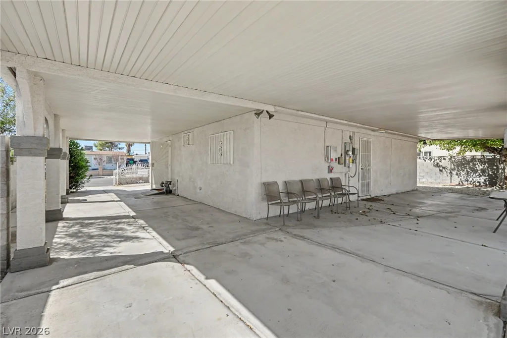 504 Holland, Las Vegas, NV 89106