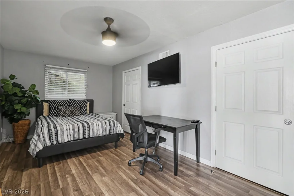 504 Holland, Las Vegas, NV 89106