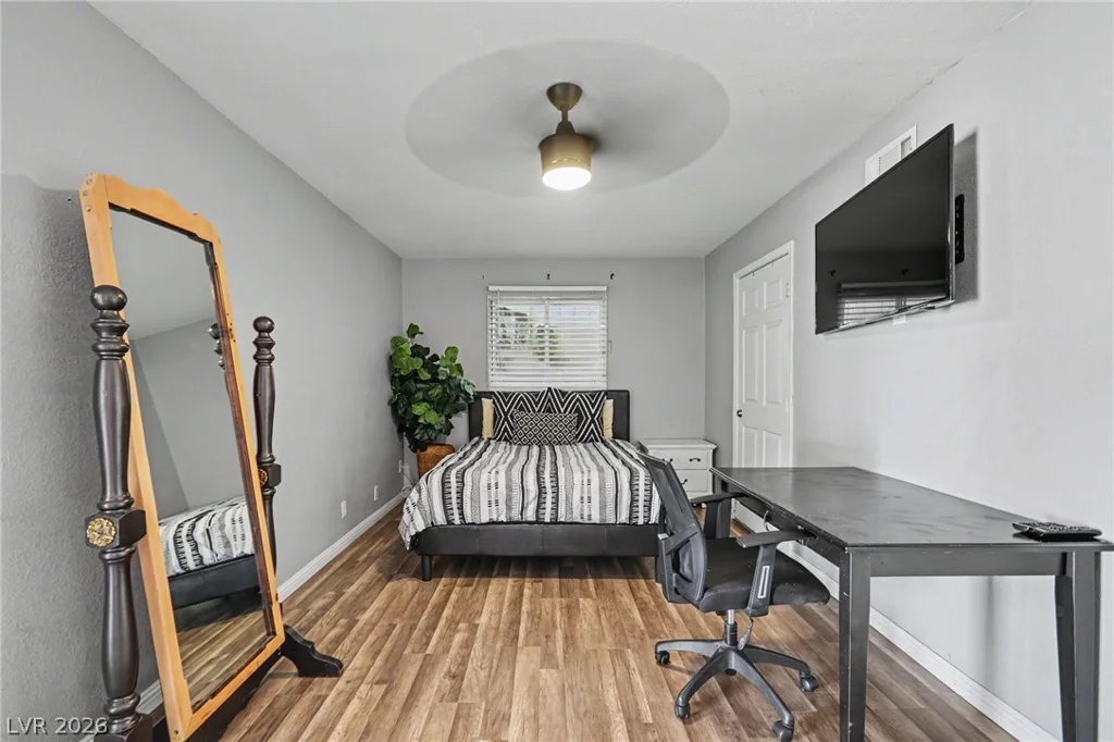 504 Holland, Las Vegas, NV 89106