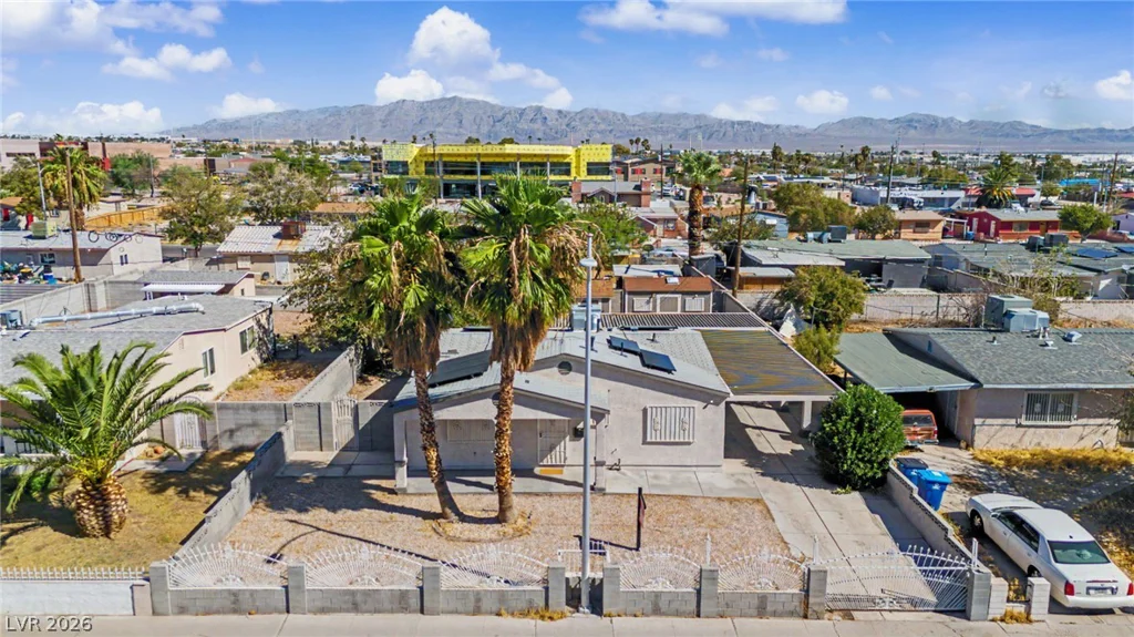 504 Holland, Las Vegas, NV 89106