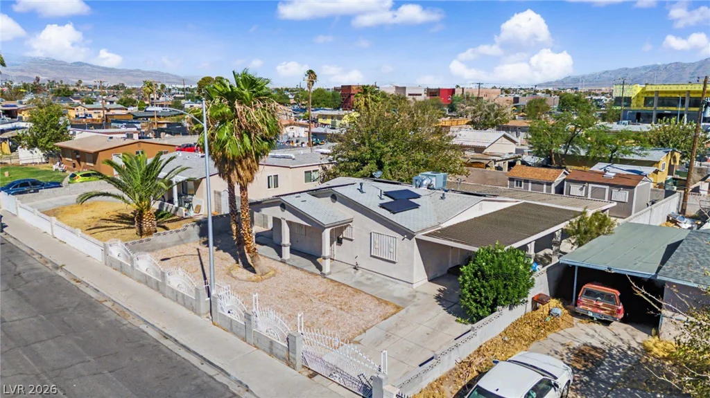 504 Holland, Las Vegas, NV 89106
