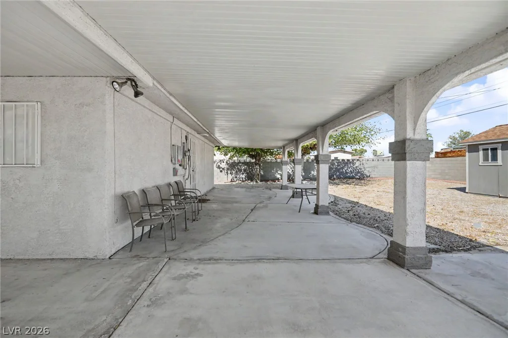 504 Holland, Las Vegas, NV 89106