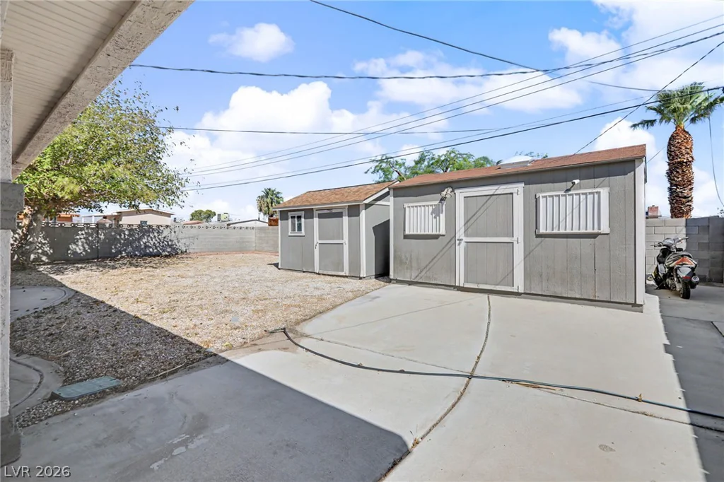 504 Holland, Las Vegas, NV 89106