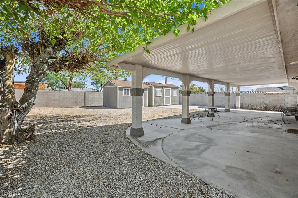 504 Holland, Las Vegas, NV 89106