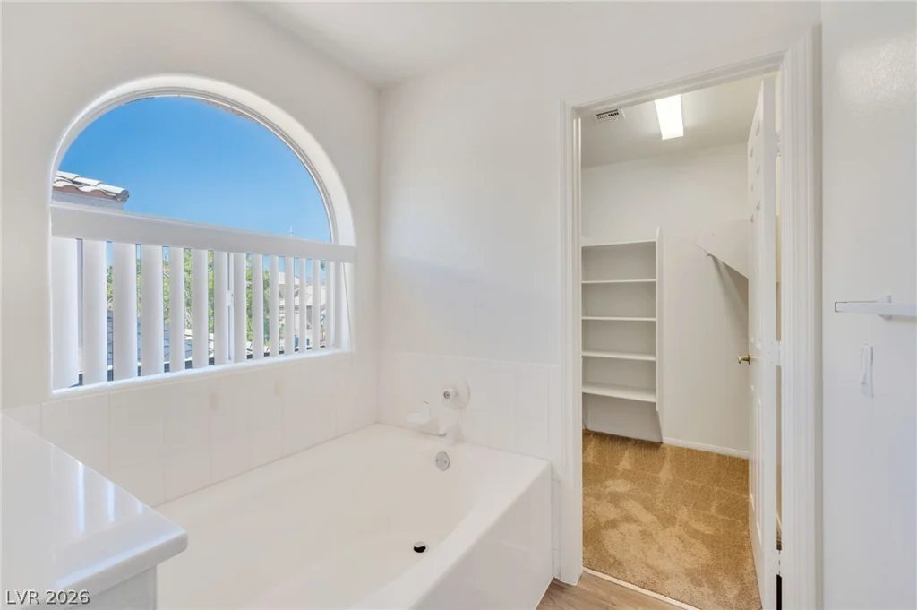 8117 Villa Finestra, Las Vegas, NV 89128