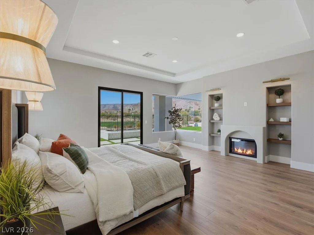 11321 Golden Chestnut, Las Vegas, NV 89135