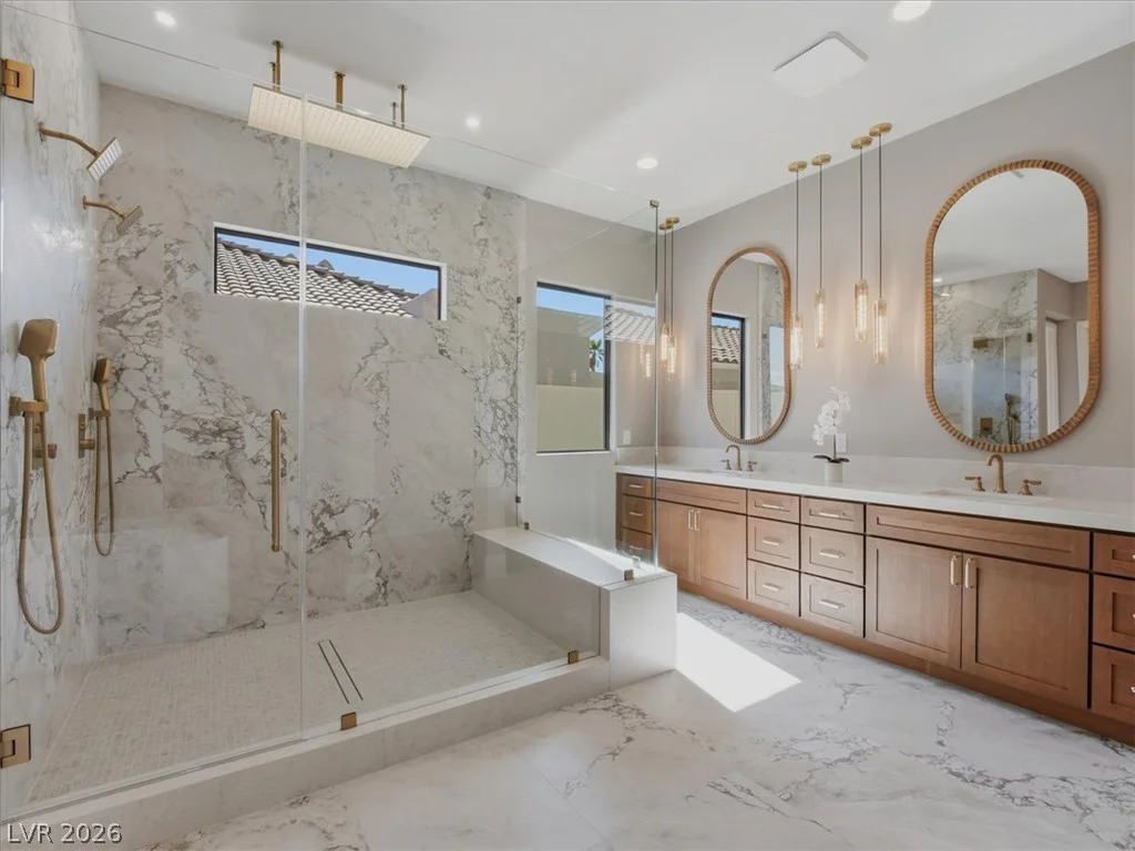 11321 Golden Chestnut, Las Vegas, NV 89135