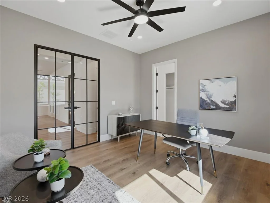 11321 Golden Chestnut, Las Vegas, NV 89135