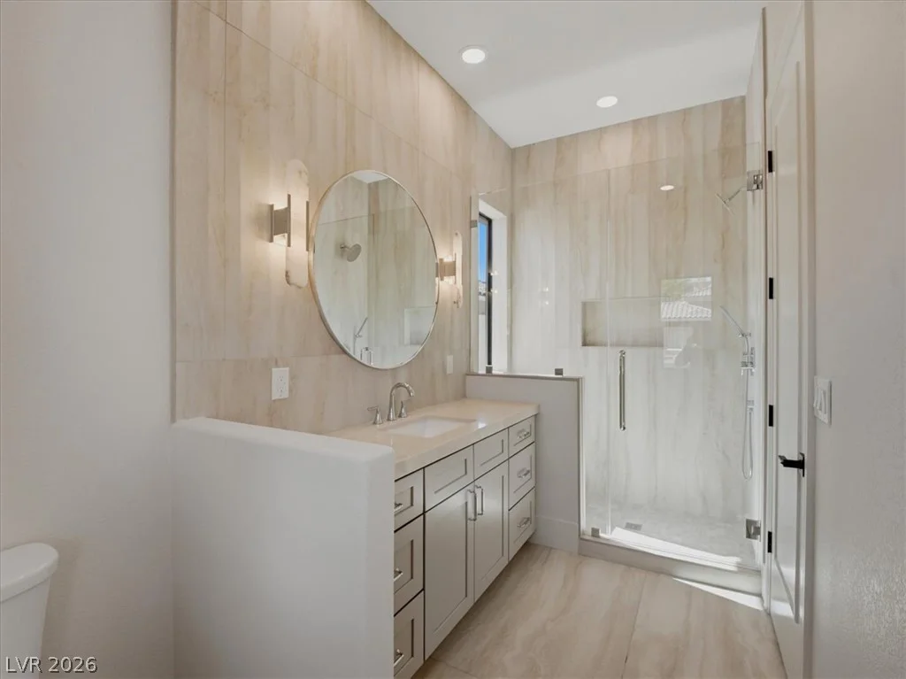 11321 Golden Chestnut, Las Vegas, NV 89135