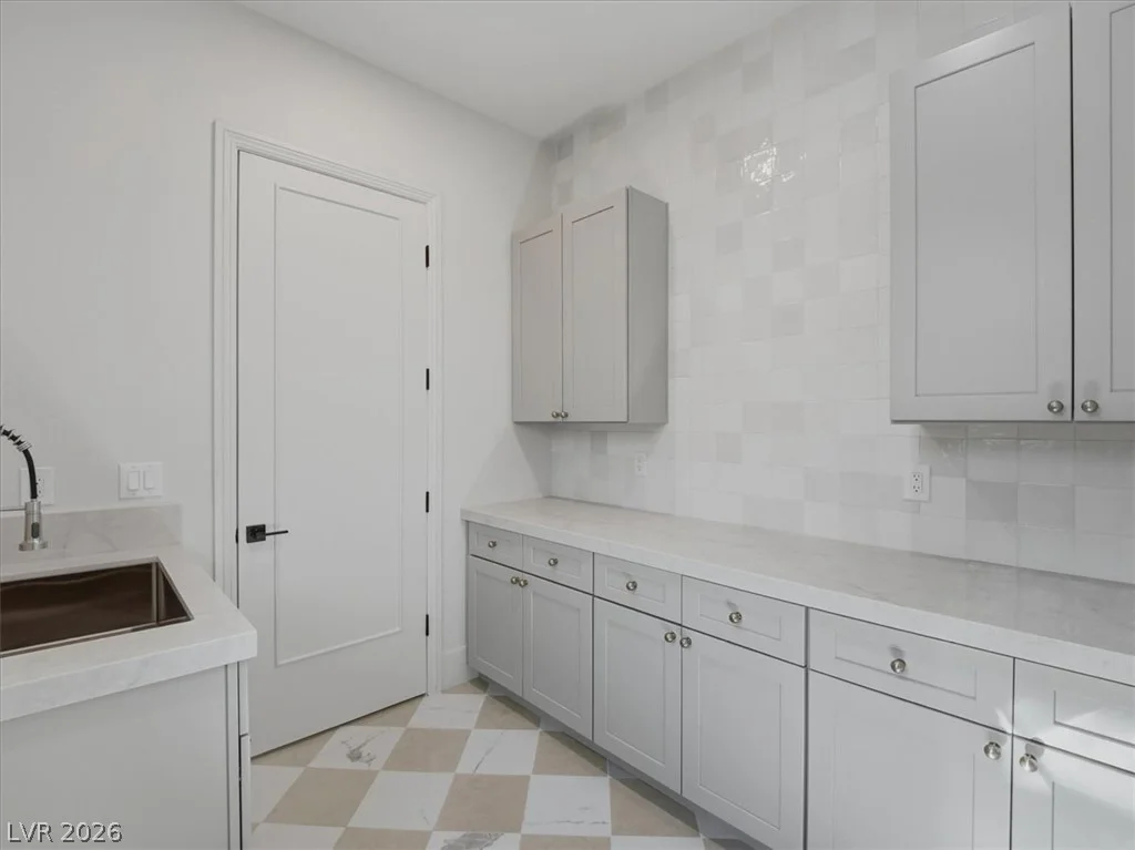 11321 Golden Chestnut, Las Vegas, NV 89135