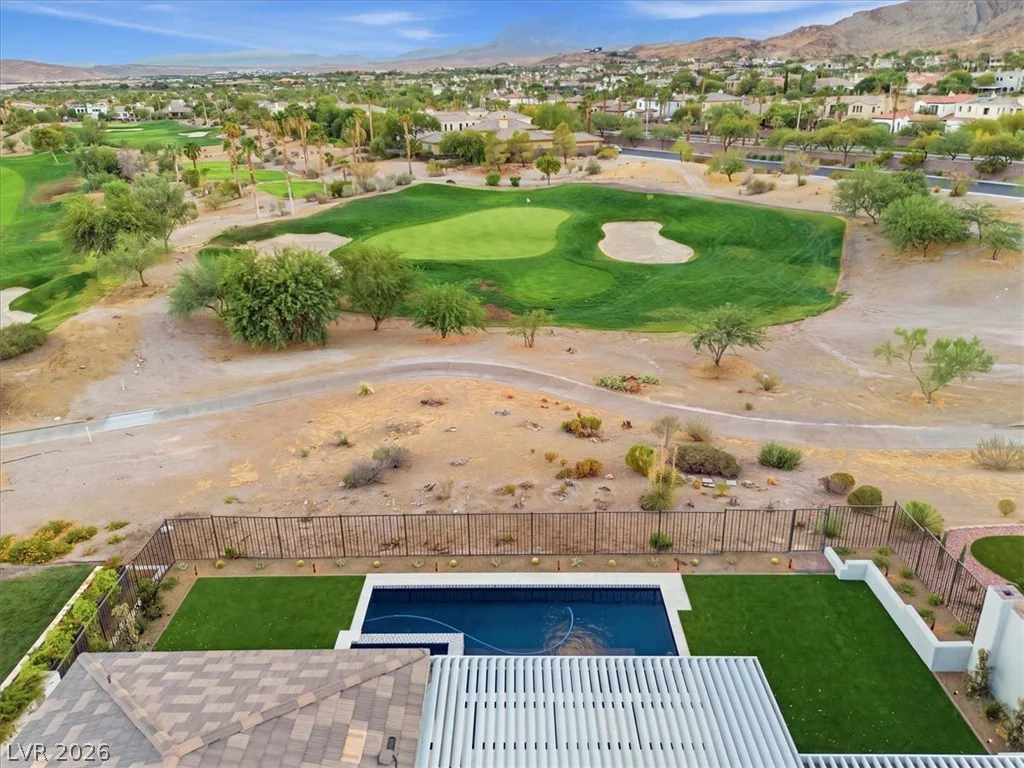 11321 Golden Chestnut, Las Vegas, NV 89135