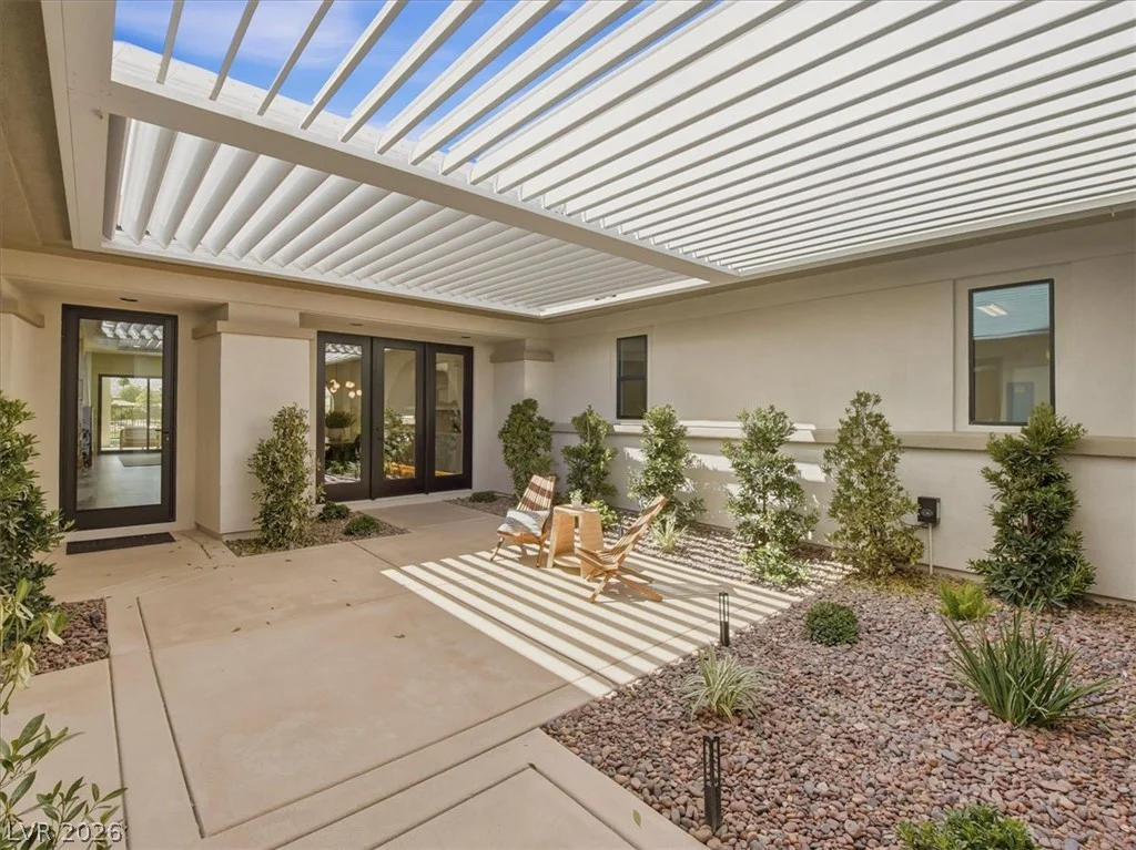 11321 Golden Chestnut, Las Vegas, NV 89135
