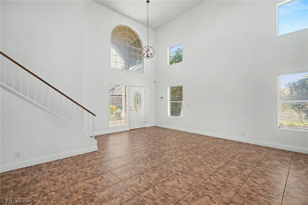 3609 Naugatuck, Las Vegas, NV 89129