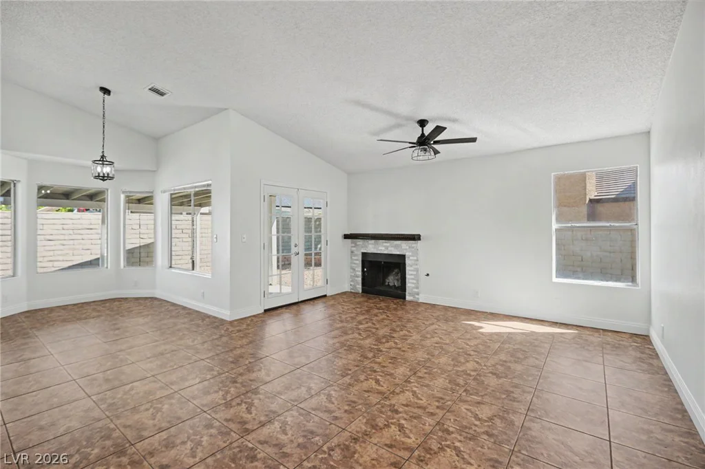 3609 Naugatuck, Las Vegas, NV 89129