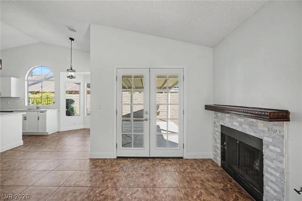 3609 Naugatuck, Las Vegas, NV 89129