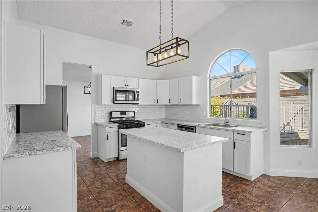 3609 Naugatuck, Las Vegas, NV 89129