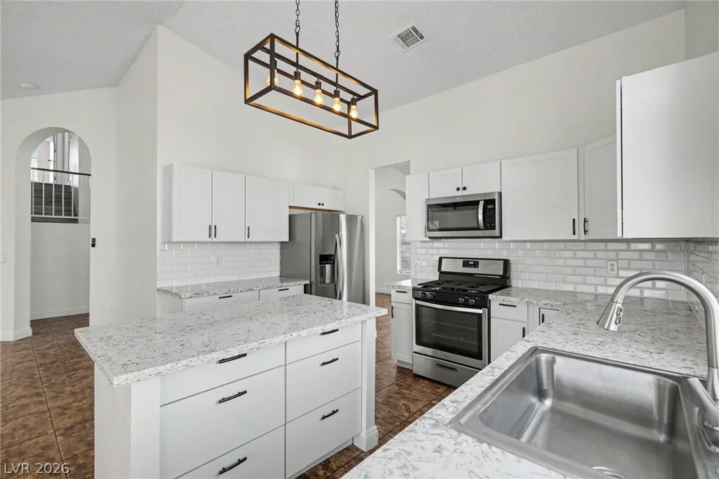 3609 Naugatuck, Las Vegas, NV 89129