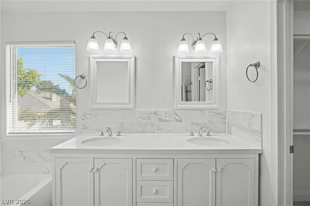 3609 Naugatuck, Las Vegas, NV 89129