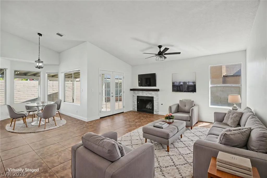 3609 Naugatuck, Las Vegas, NV 89129