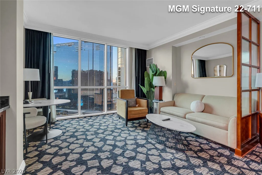 135 Harmon, Las Vegas, NV 89109