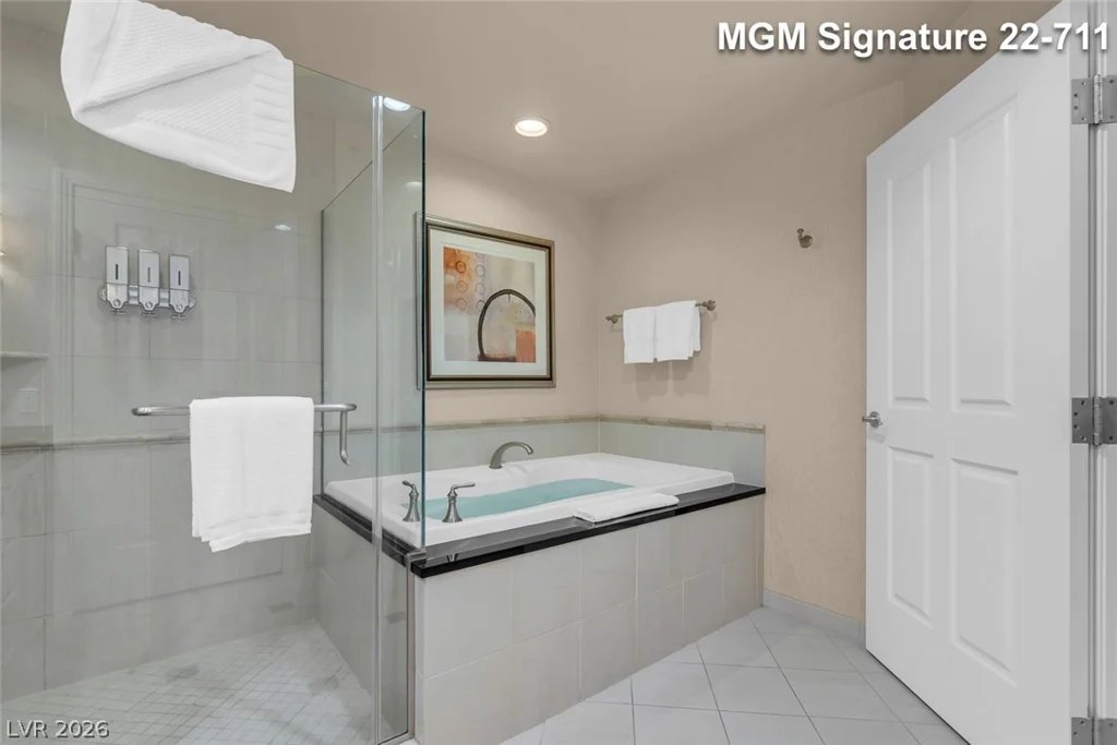 135 Harmon, Las Vegas, NV 89109