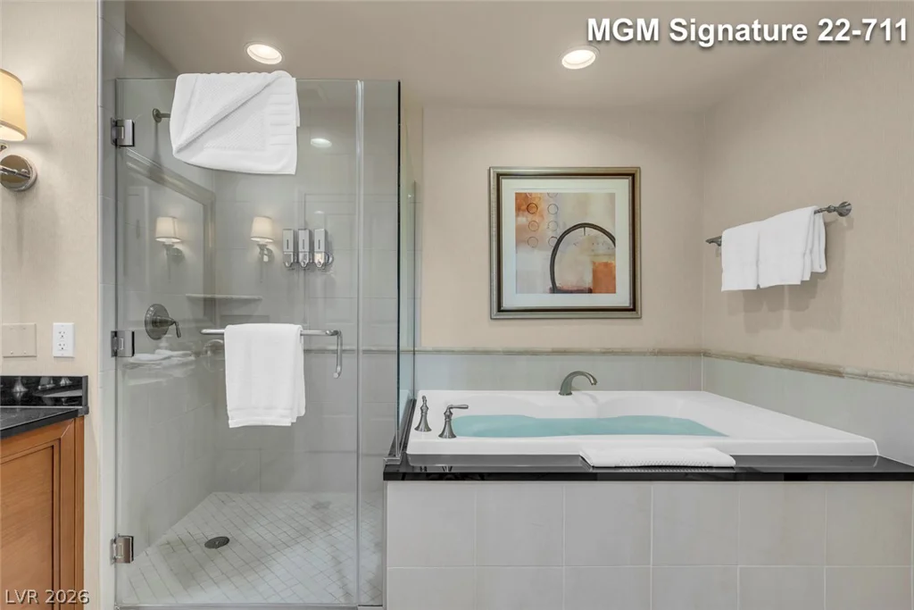 135 Harmon, Las Vegas, NV 89109