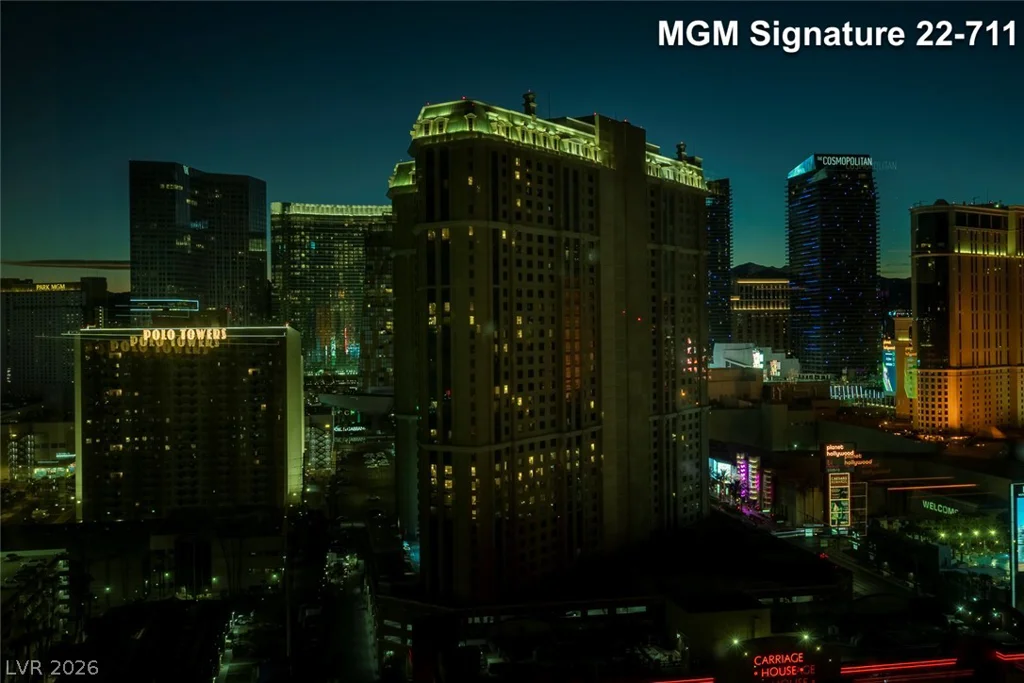 135 Harmon, Las Vegas, NV 89109