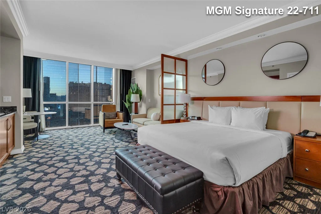 135 Harmon, Las Vegas, NV 89109