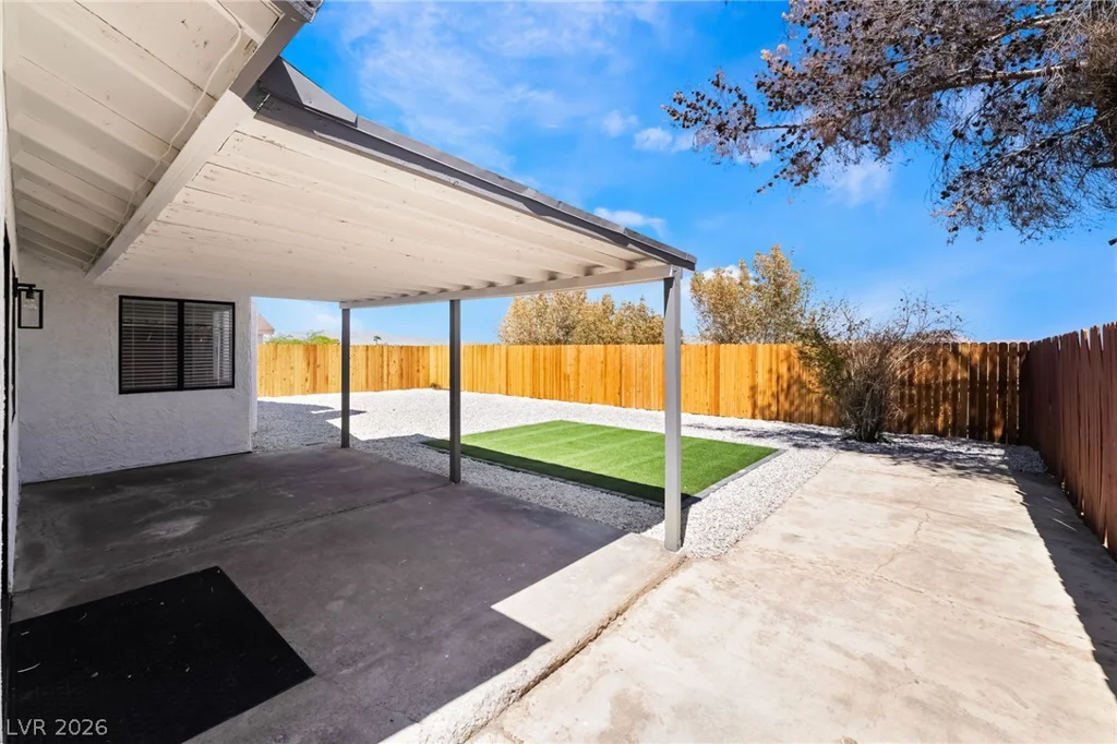 324 Chesapeake, Henderson, NV 89015