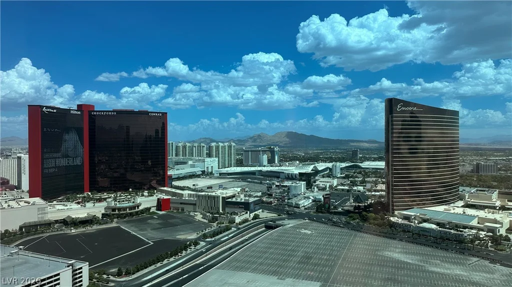 2000 Fashion Show, Las Vegas, NV 89109