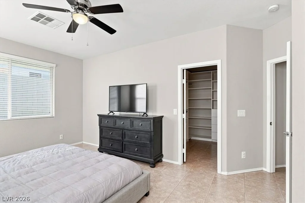 6283 Shamrock Lake, Las Vegas, NV 89141