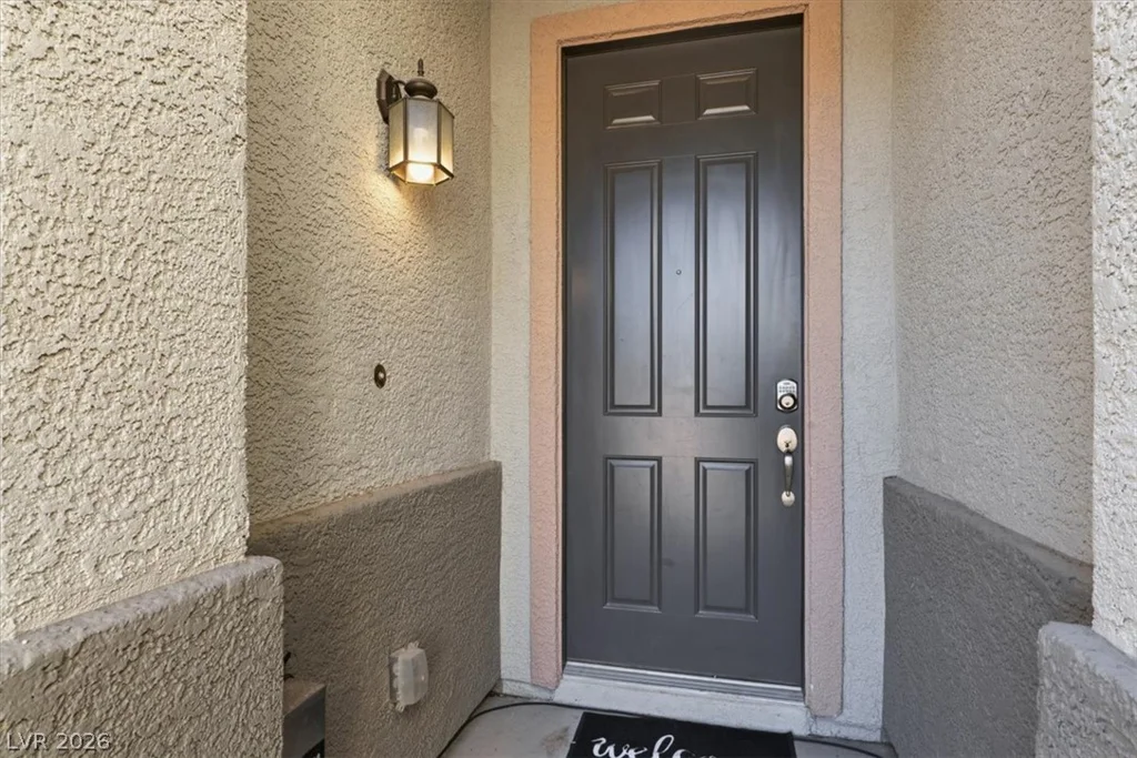 6283 Shamrock Lake, Las Vegas, NV 89141