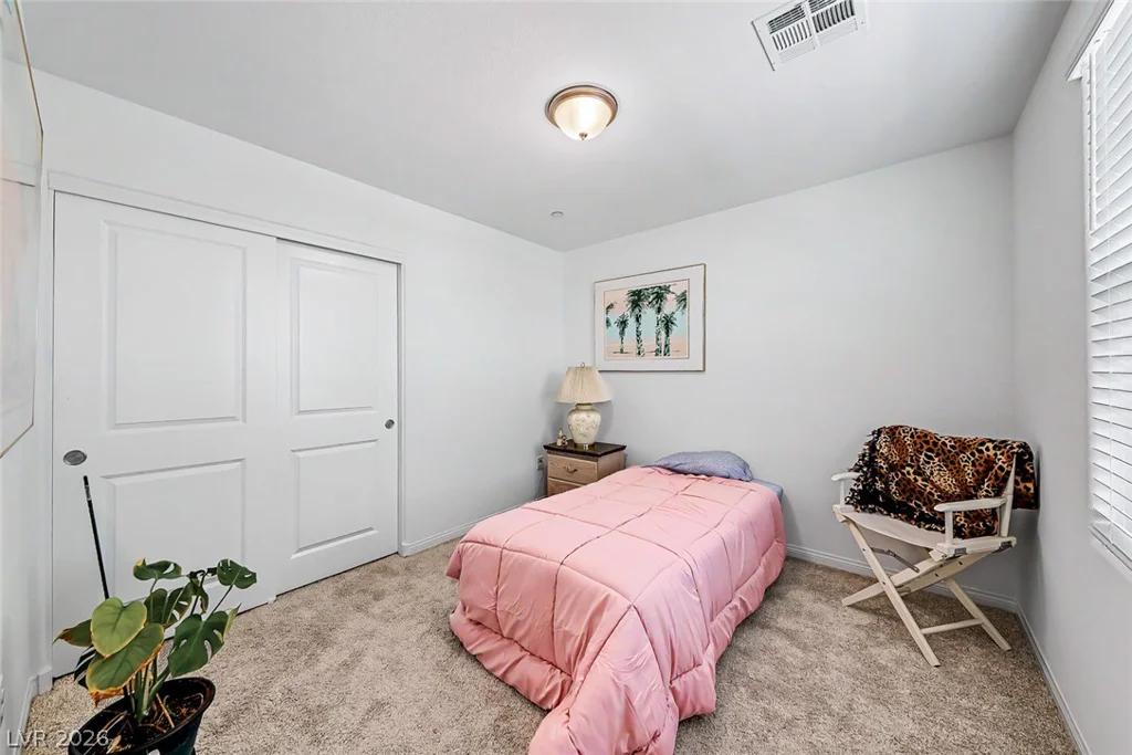 400 Desert Cadence, Henderson, NV 89011