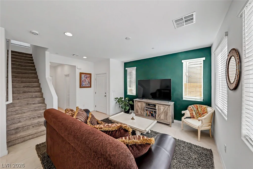 400 Desert Cadence, Henderson, NV 89011