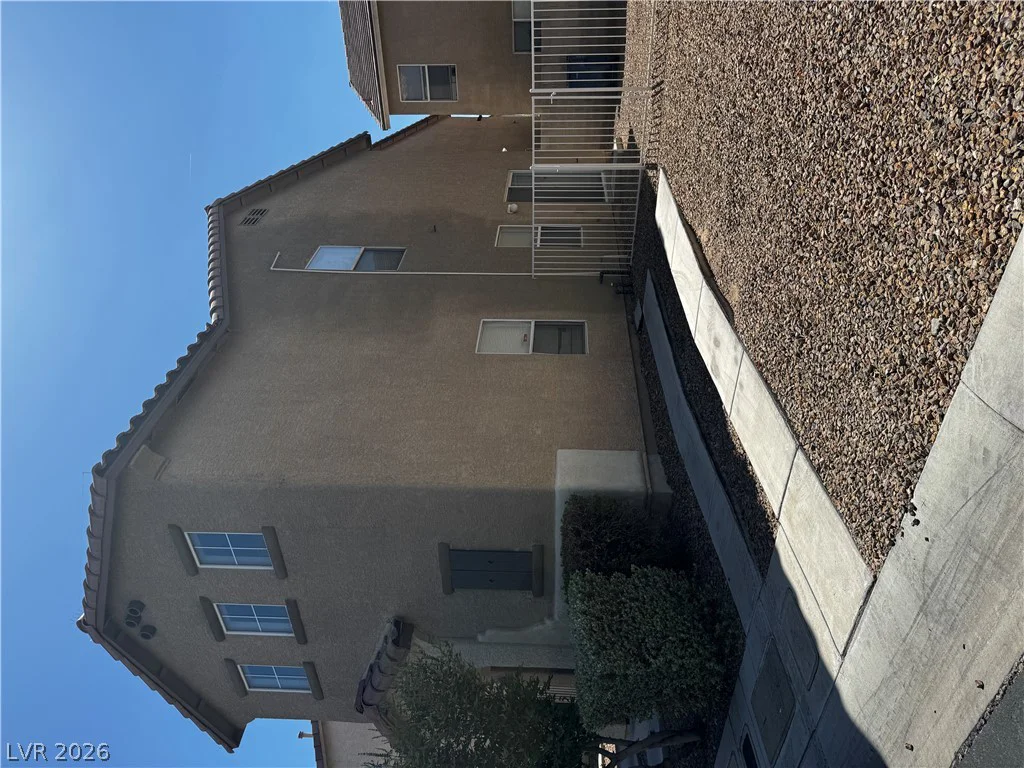 5975 Red Raspberry, Las Vegas, NV 89142