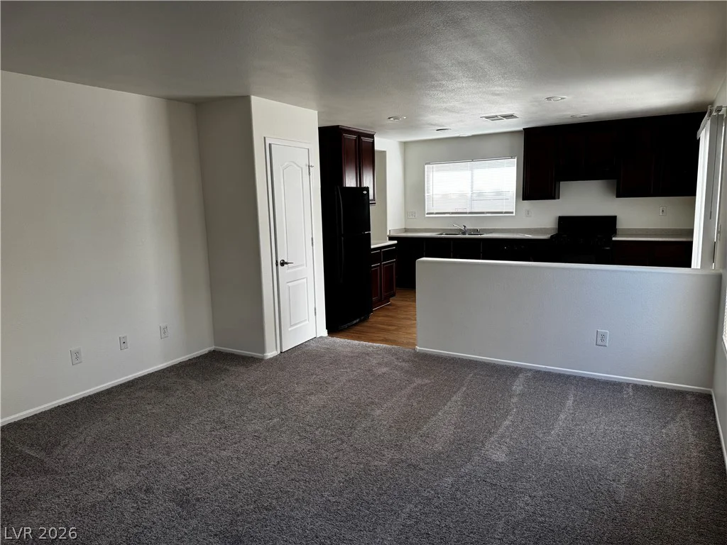 5975 Red Raspberry, Las Vegas, NV 89142